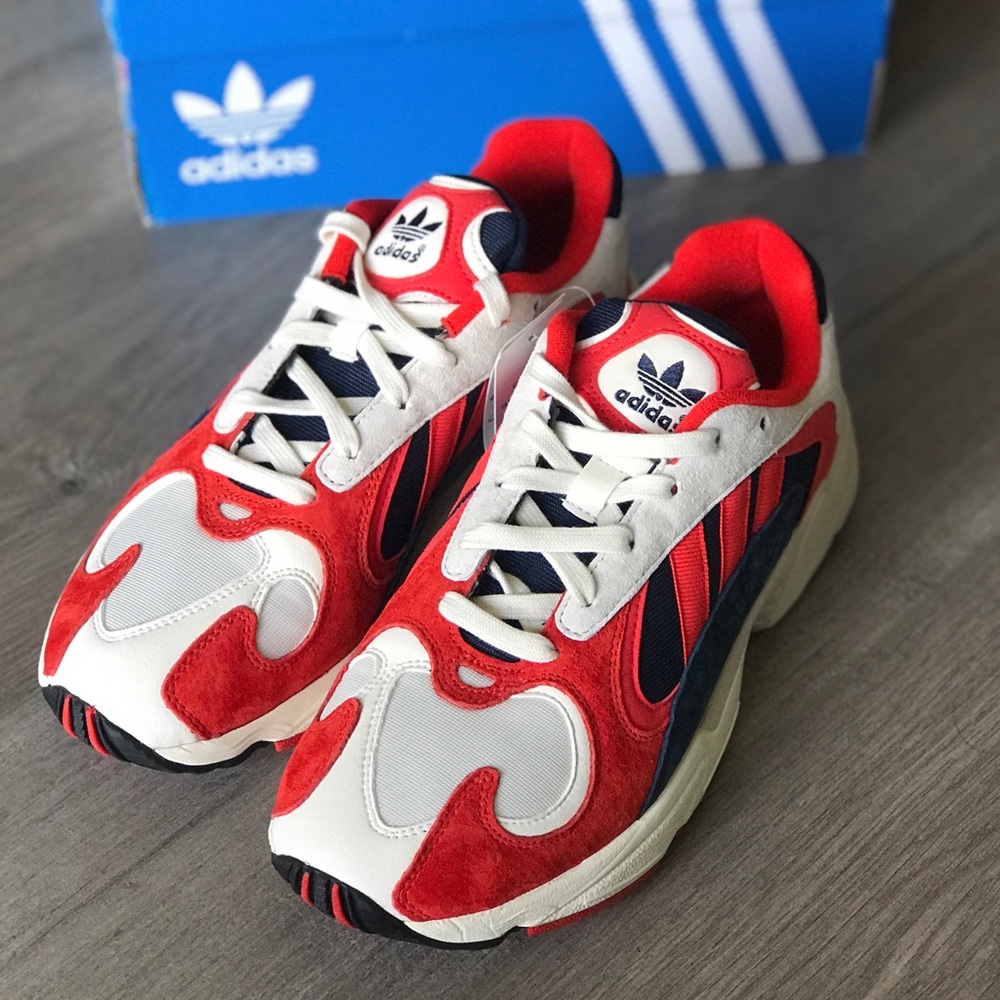 NWT Adidas Yung-1 Mens Shoes - Picture 2 of 8